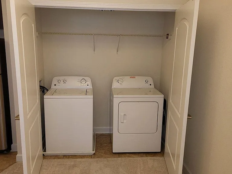Clairmont at Perry Creek — Photo 89