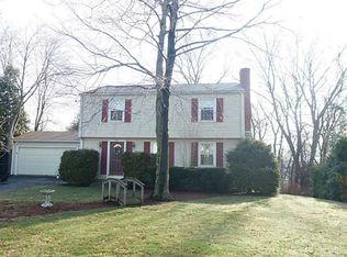 58 Farmview Dr, Cumberland, RI 02864