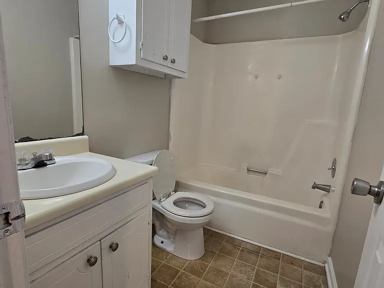 4502 Bonnell Dr NW #C — Photo 6
