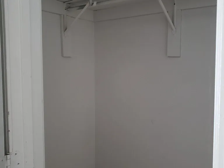 Closet in a bedroom
