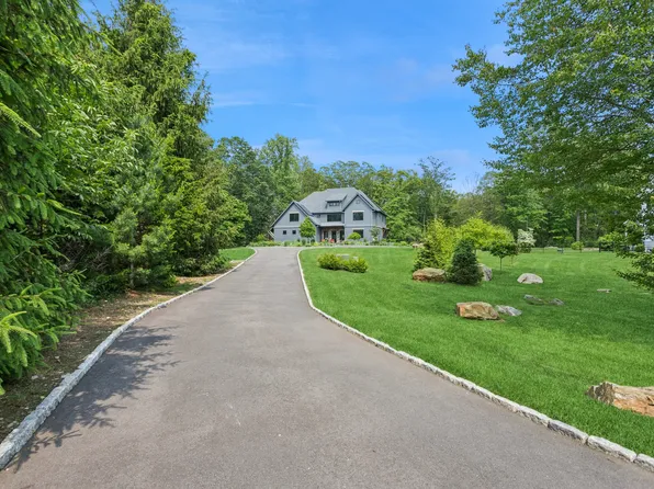 232 Bayberry Lane, Westport, CT 06880