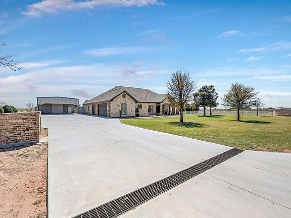4th image of 13000 E County Road 116