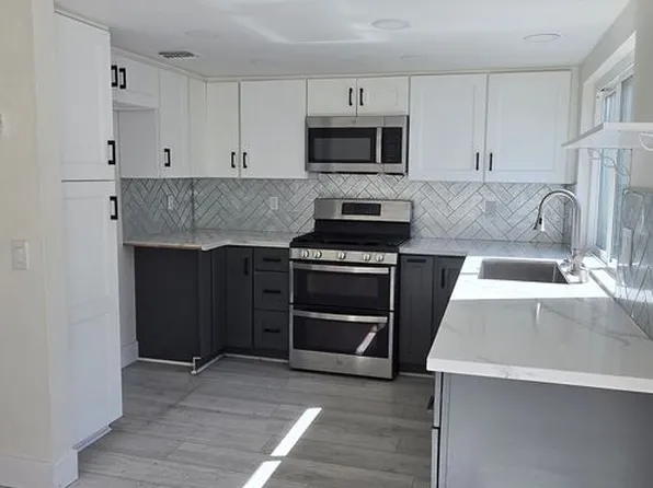 2061 Redlands Blvd #14B, Redlands, CA 92373