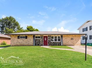 1702 Maumee Dr, Xenia, OH 45385