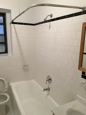Rented by (Legacy) NY Quality Living Uptown | media 8
