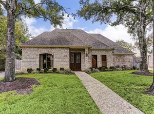 12114 Carriage Hill Dr, Houston, TX 77077