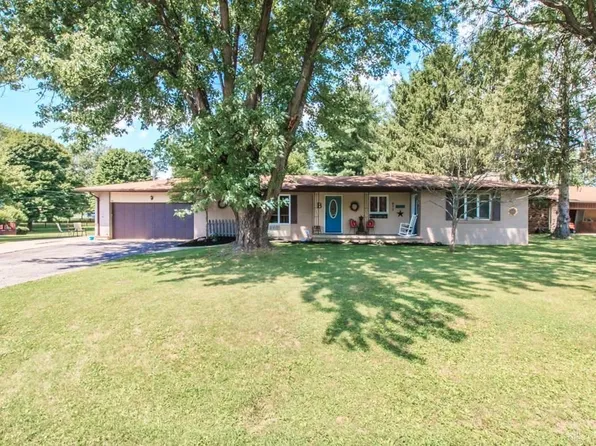877 Black Foot Trl, Jamestown, OH 45335