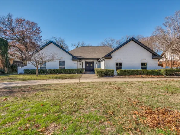 623 Green Hills Rd, Duncanville, TX 75137