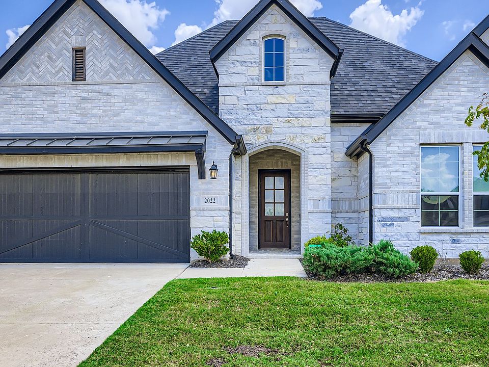 1st image of 2022 Coventry Dr