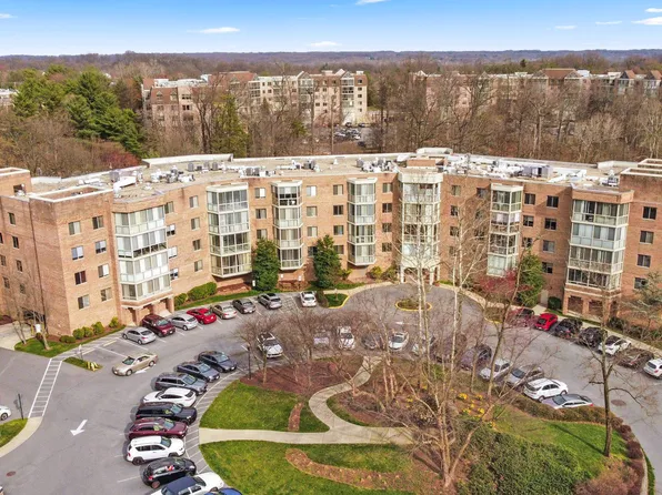 2900 N Leisure World Blvd APT 403, Silver Spring, MD 20906