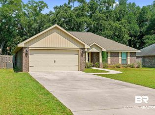 2468 Cedarwood Dr, Foley, AL 36535