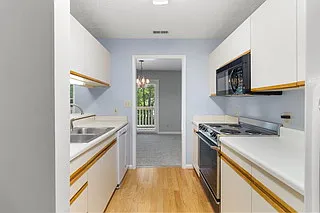 663 Bartons Landing Pl #14 — Photo 15