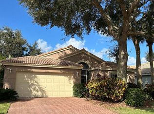 10921 Royal Caribbean Cir, Boynton Beach, FL 33437