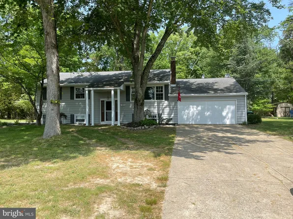 139 Braddock Ave, Hammonton, NJ 08037