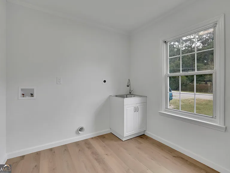 808 S Park Dr SE — Photo 12