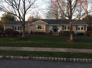 91 Dead Tree Run Rd, Belle Mead, NJ 08502