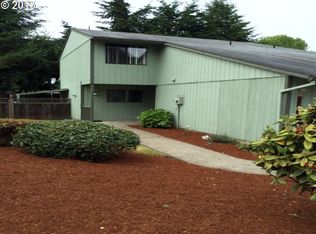 51943 SW 4th St, Scappoose, OR 97056