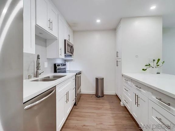 3rd image of 4444 W Point Loma Blvd Unit 22