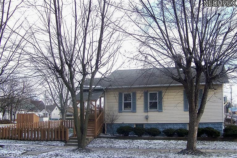 1st image of 311 Abbey St