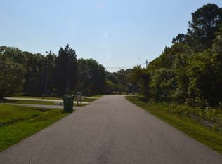 3111 Phoenix Ave, Oldsmar, FL 34677