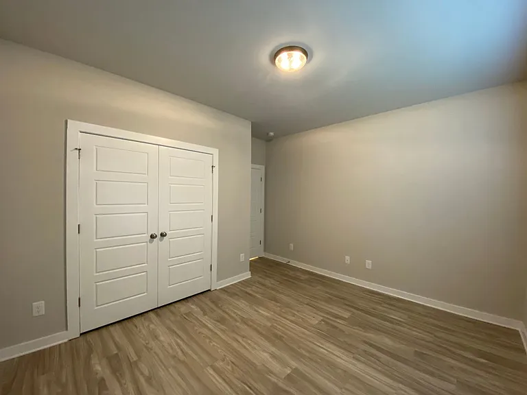 540 Ridgeview Cir — Photo 8