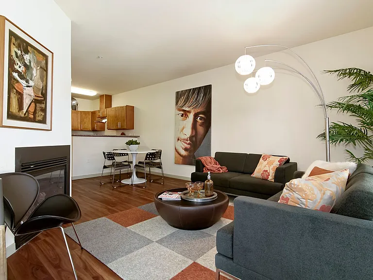 1623 Bellevue Ave — Photo 20