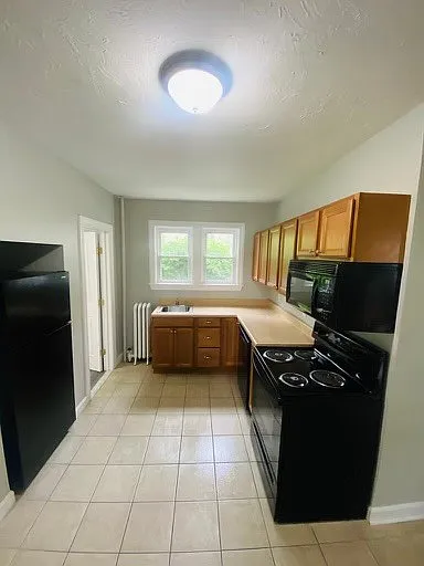 10 Pratt St #1 — Photo 9