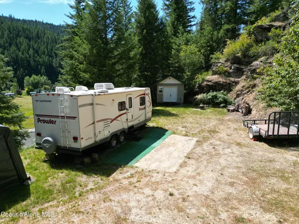 10755 Old River Rd, Kingston, ID 83839