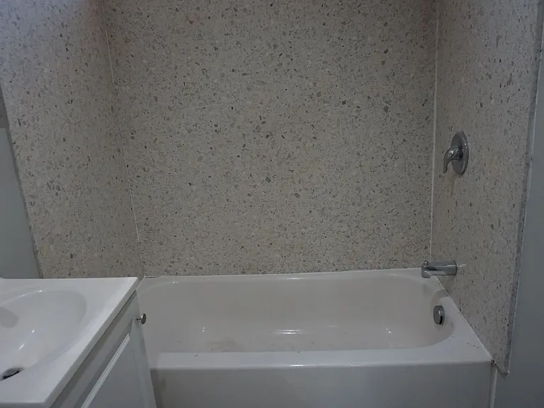 3670-3672 Atlas Way — Photo 10