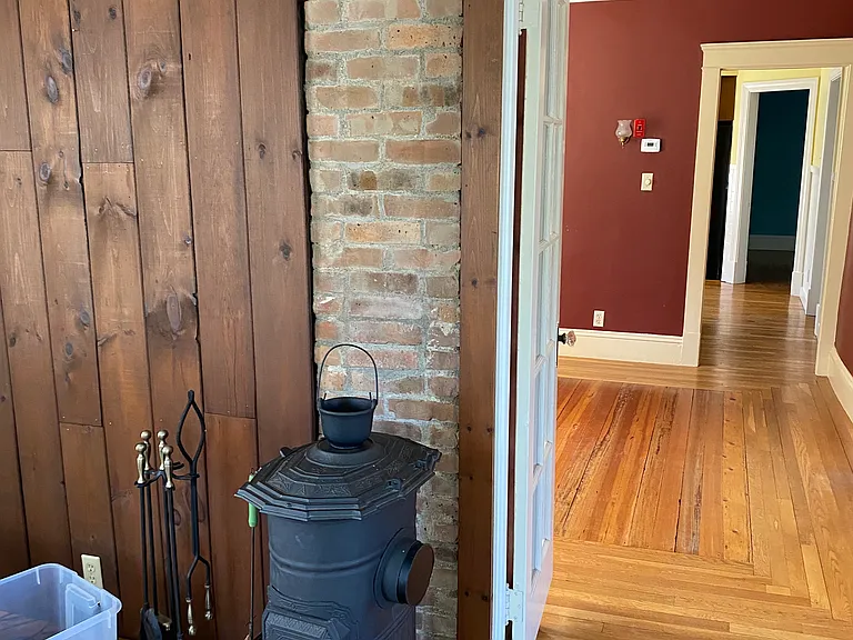 14 Waverly St #1 — Photo 4