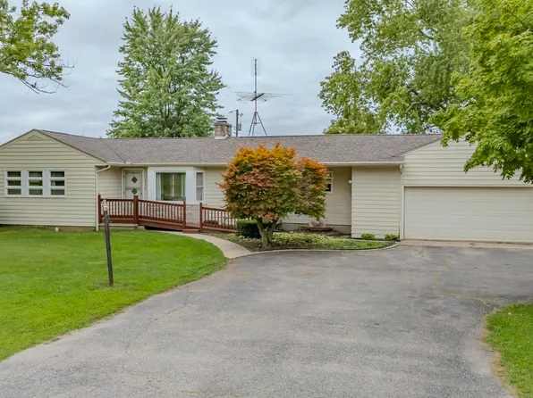 210 State Road 15, La Fontaine, IN 46940