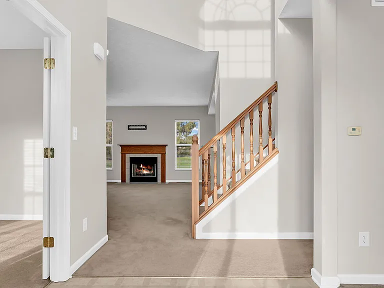 14502 Baldwin Ln — Photo 9