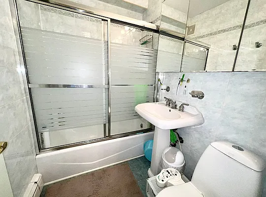 Rented by Highline Residential | media 11