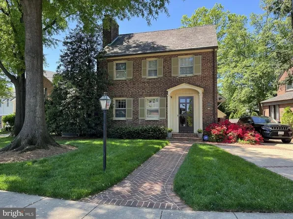 1812 N Hancock St, Arlington, VA 22201