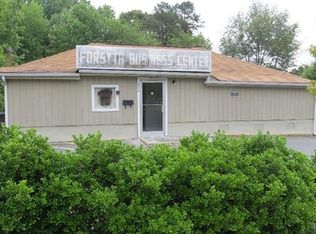 675 Old Hollow Rd, Winston Salem, NC 27105