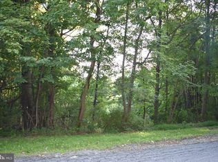 Evergreen Dr, Tamaqua, PA 18252