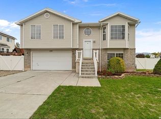 2491 S Main St, Clearfield, UT 84015