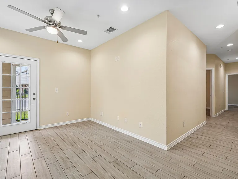 La Marquesa Apartments — Photo 70