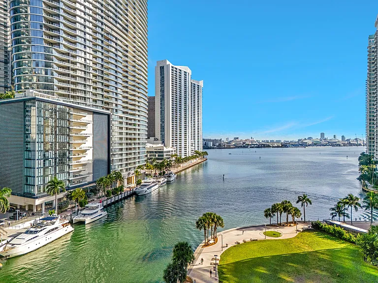 475 Brickell Ave #3515 — Photo 25