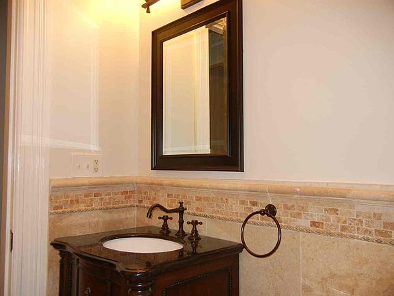 Bathroom & Vanity