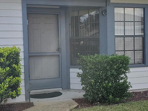 3rd image of 9777 E Pebble Creek Ct
