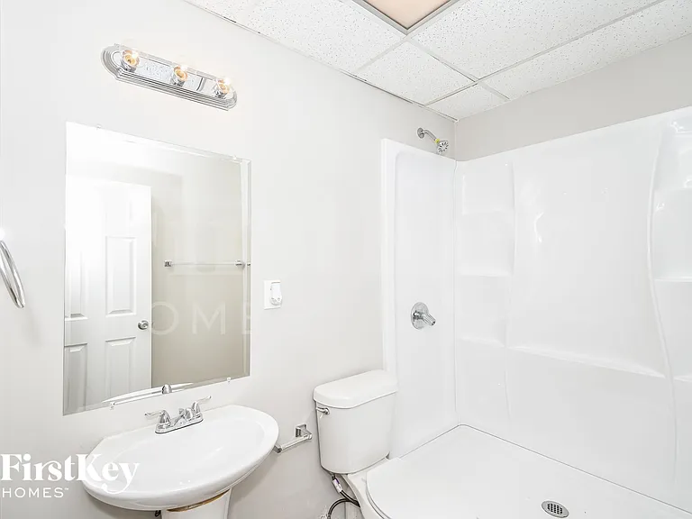 7775 Poppy Dr — Photo 17