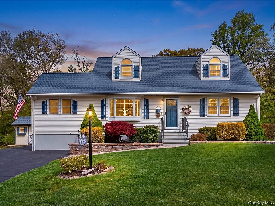 1st image of 21 Foxcroft Drive