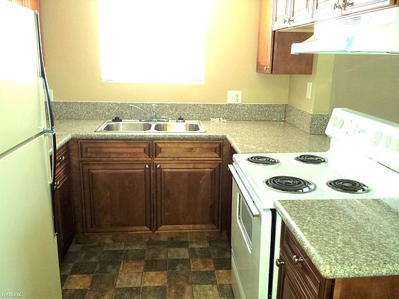 2-Kitchen