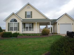 313 Park Hill Dr, Union, MO 63084