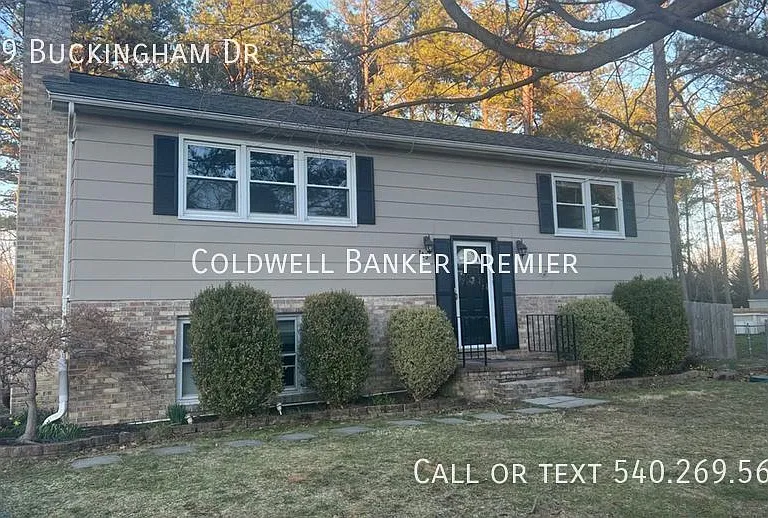 119 Buckingham Dr — Photo 1