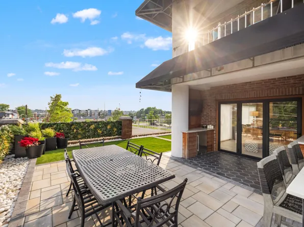 355 S Broadway APT 102, Lexington, KY 40508