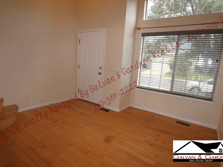 4230 Kyle Ln — Photo 3