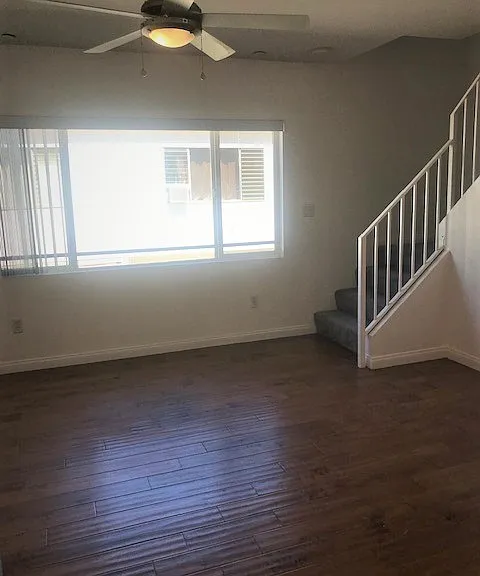 3610 Motor Apartments — Photo 1