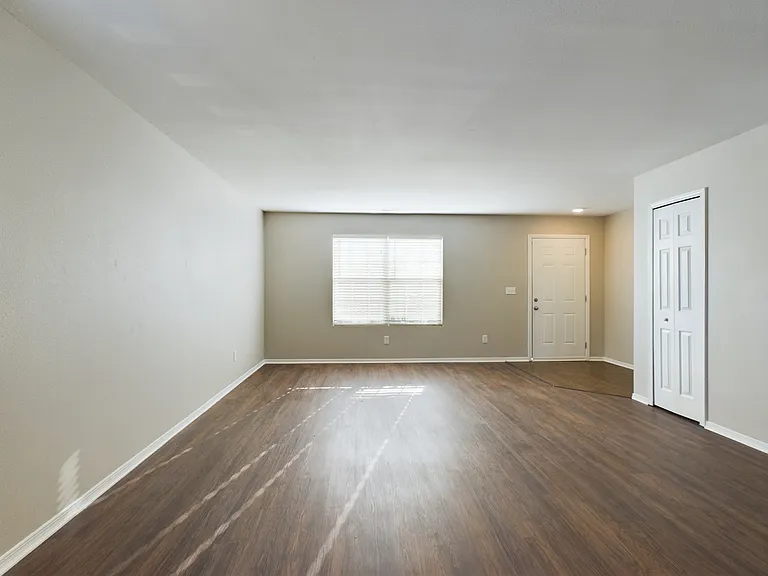 12621 Dervish Ln — Photo 29